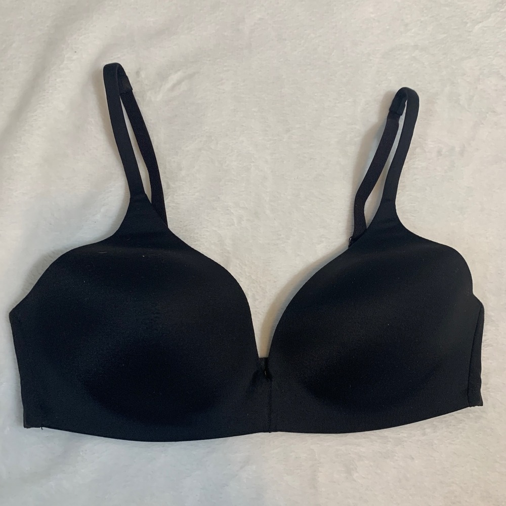 Victoria's Secret‎ Body by Victoria No Wire T-Shirt Bra Black 34C Seamless